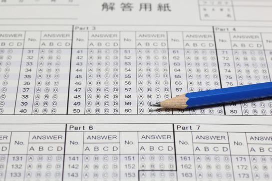 就職・転職活動で有利！？　TOEICスコアの目安