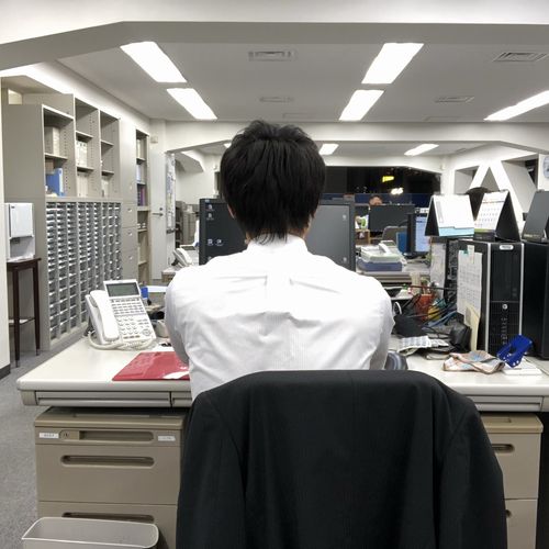ハードな働き方を変えるべく、入社2ヶ月で早期離職 → 残業時間1/10のホワイト企業へ。～Ｏさんの転職実例レポート～