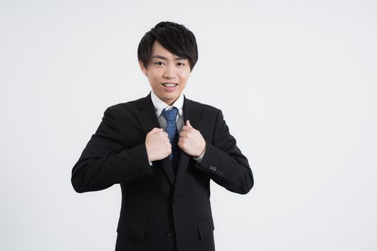 就職・転職活動中の男性必見！　ビジネススーツを選ぶ際のポイント！