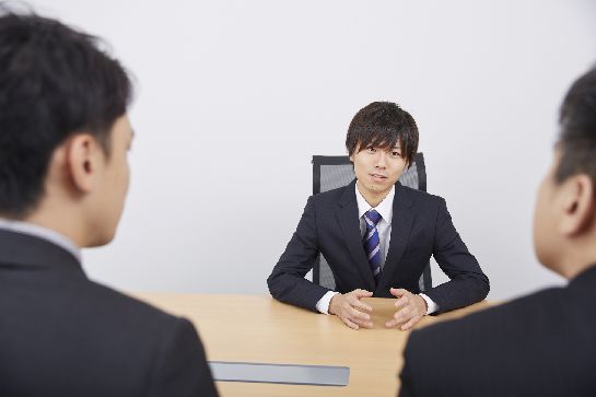面接で必ず聞かれる！　既卒になった理由の答え方