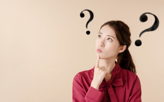 今も昔も女性に人気の「事務職」について考えてみる